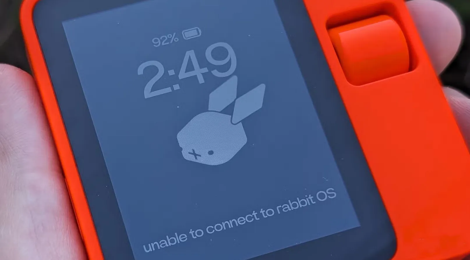 rabbit r1 display